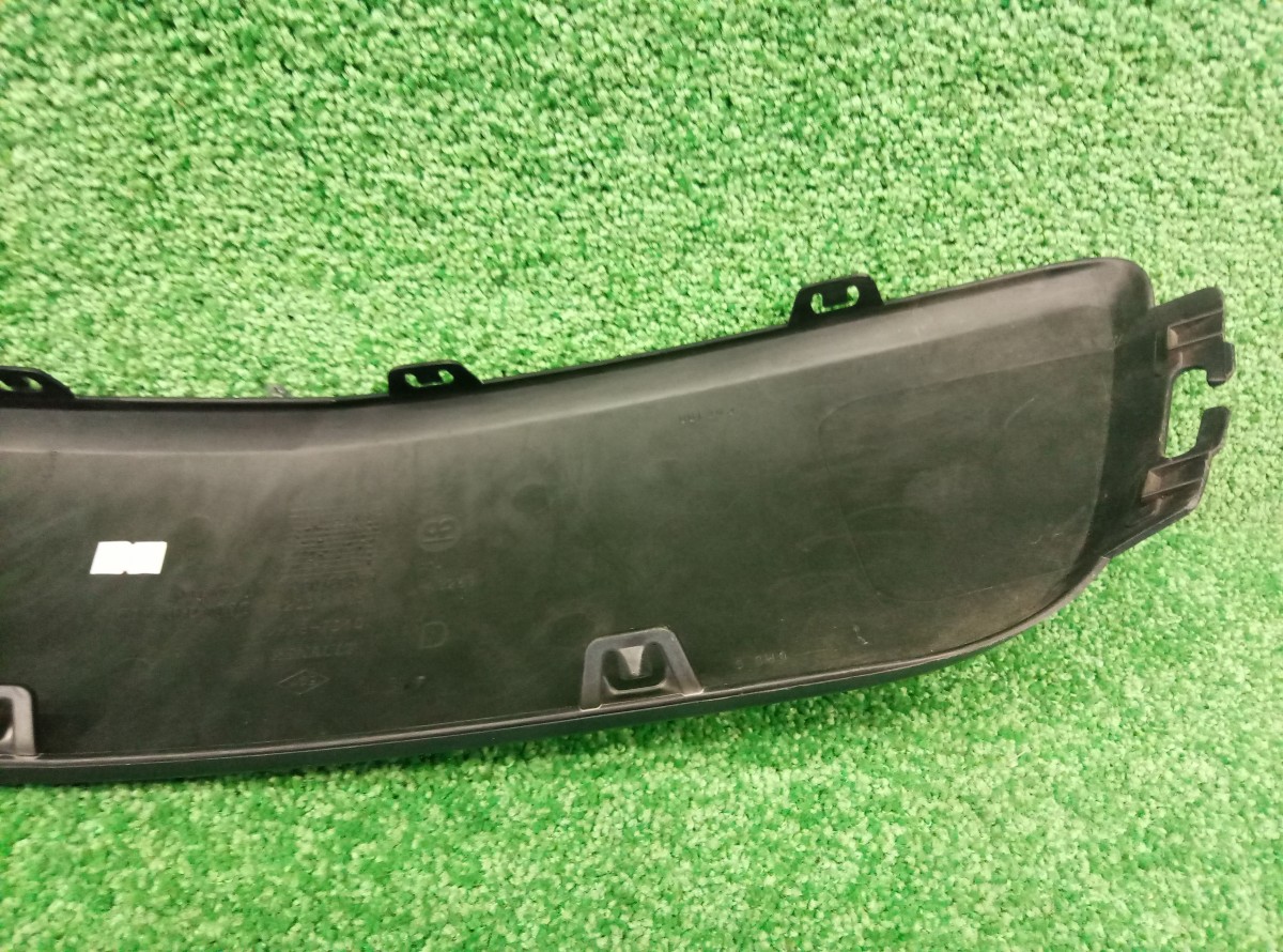 Накладка переднего бампера правая Renault Megane 2 2002-2006 НОВАЯ!!! 8200114151 на Renault Megane 2