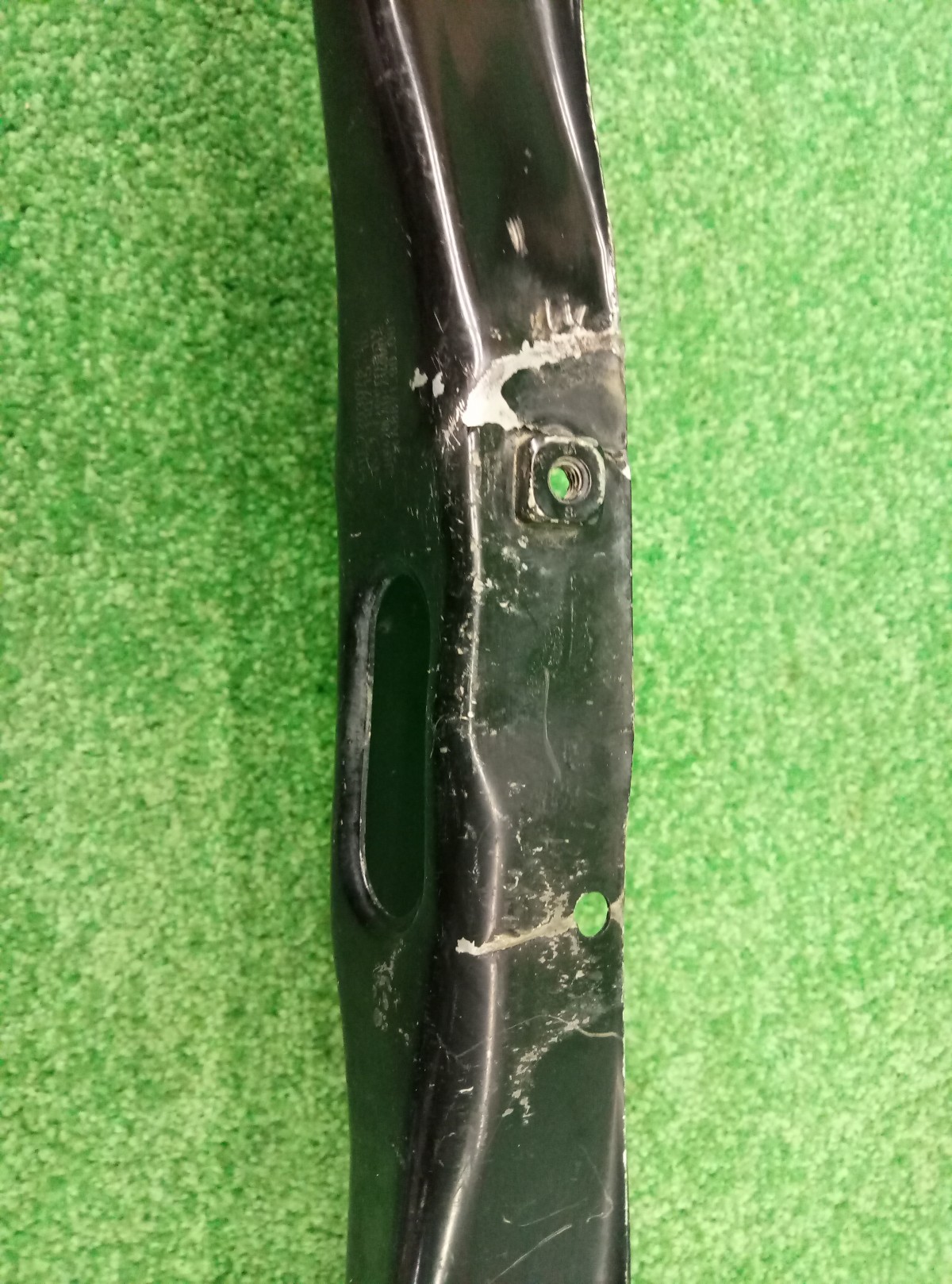 Усилитель переднего бампера BMW 5-Series(F10,F11,F07) 2009-2013 51117203078 на BMW 5-Series(F10,F11,F07)