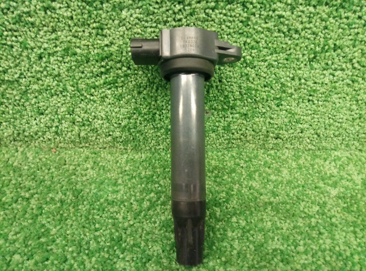 Катушка зажигания Mitsubishi ASX 1832A016 на Mitsubishi ASX 