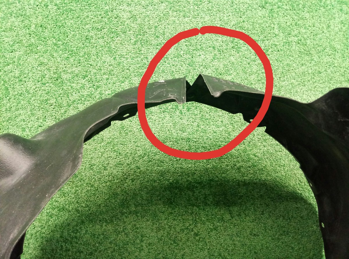 Локер передний правый Toyota Camry V70 5380533060 на Toyota Camry V50