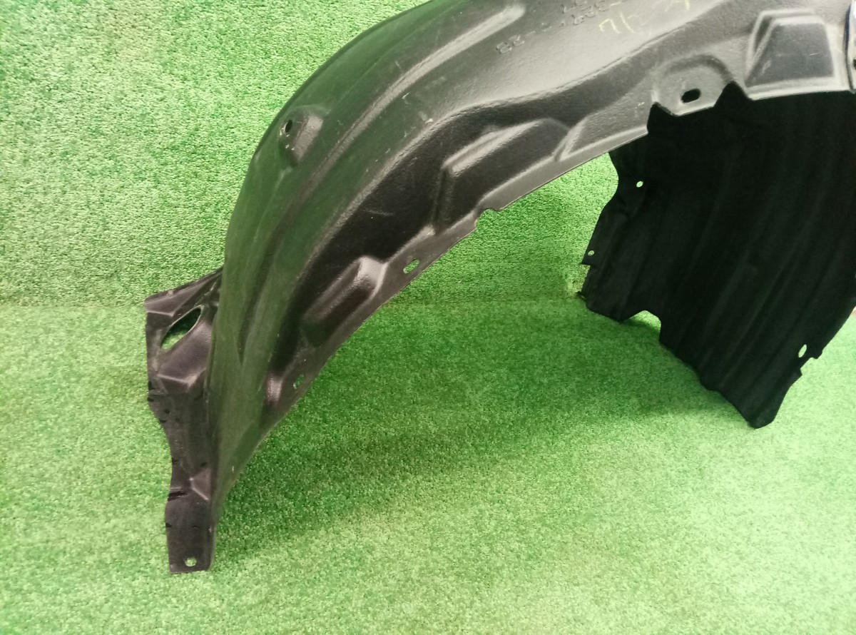 Локер передний правый Toyota Camry V70 5380533060 на Toyota Camry V50