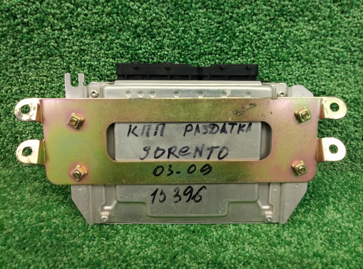 Блок управления двигателем Kia Sorento (BL) 2002-2006      391004A810 на Kia Sorento (BL)
