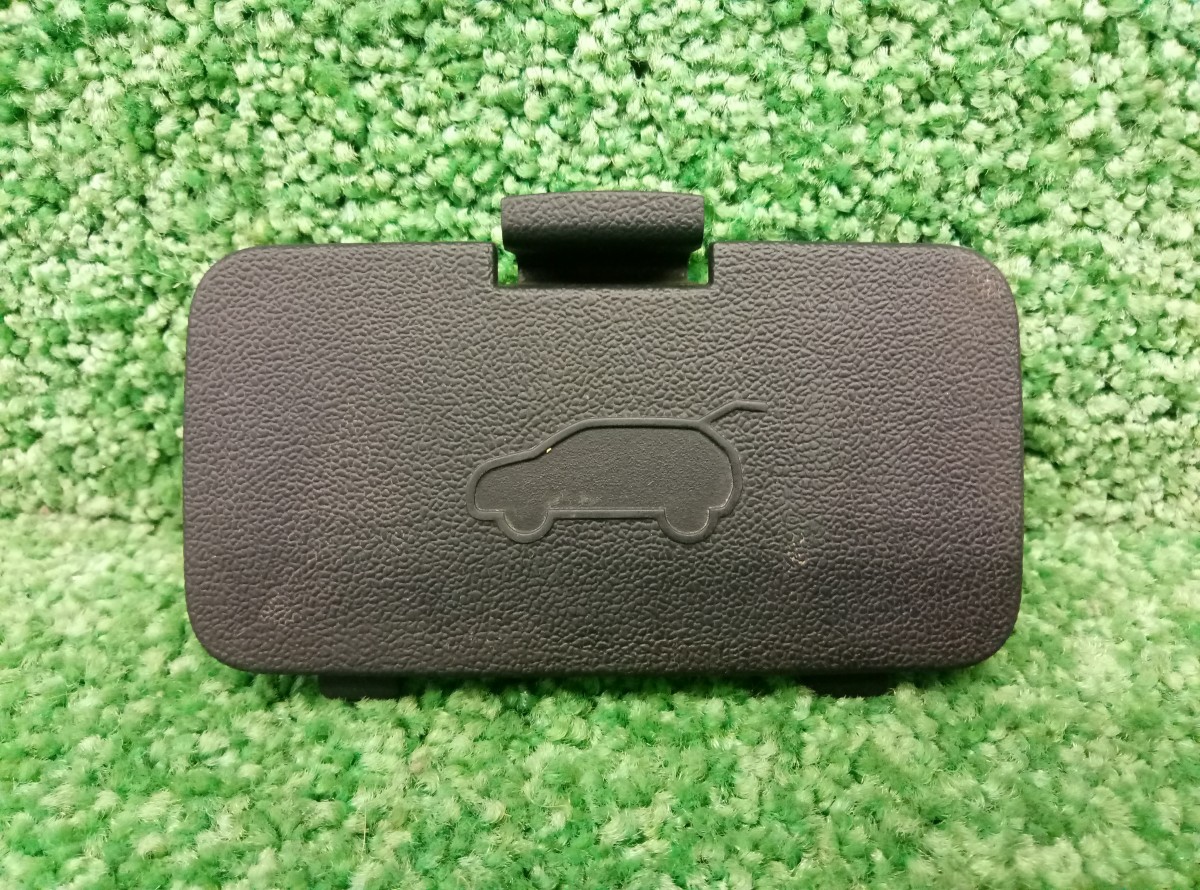 Заглушка Hyundai ix35 (LM) 2009-2015 812352Y000 на Hyundai ix35 