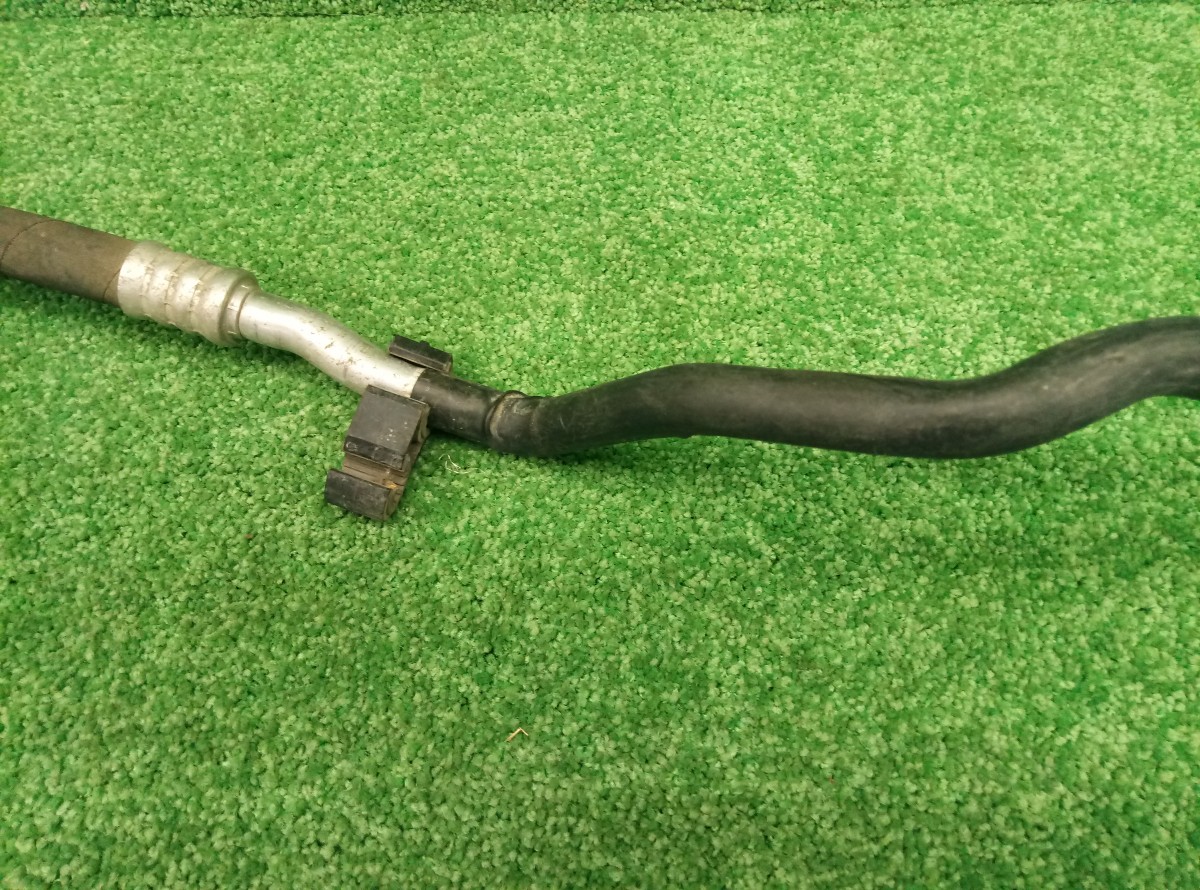 Трубка кондиционера Volkswagen Touareg 2003-2010 7L0820743K на Porsche Cayenne 955