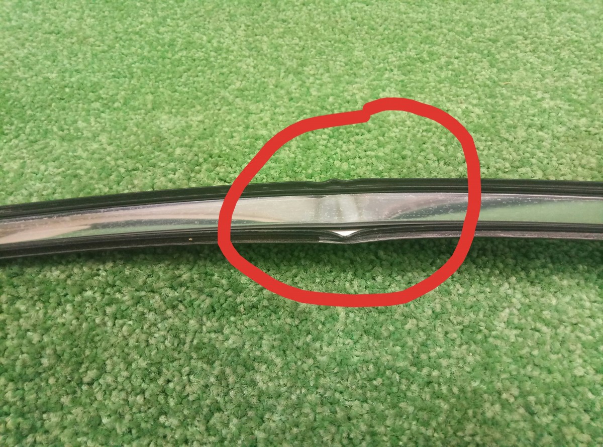 Молдинг над дверями передней правой Mazda 6 (GH) 2007-2010 на Mazda 6 (GH)