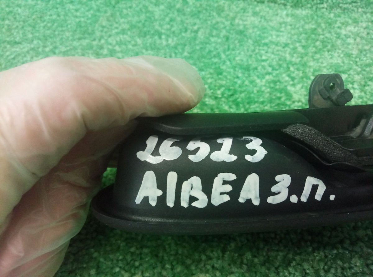 Ручка внутренняя двери задней правой Fiat Albea 2002-2012 735397351 на Fiat Albea 