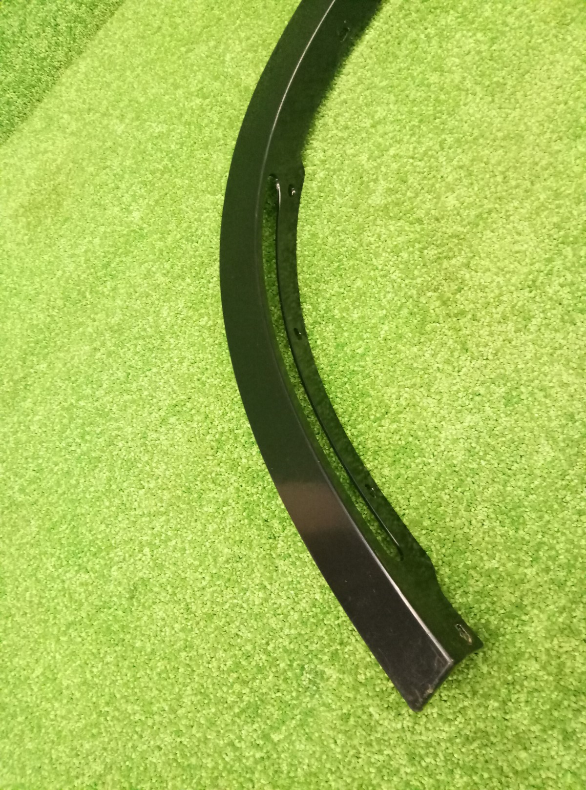 Накладка переднего крыла левого BMW X5 F15 2013-н.в. 51177308061 на BMW X5 F15