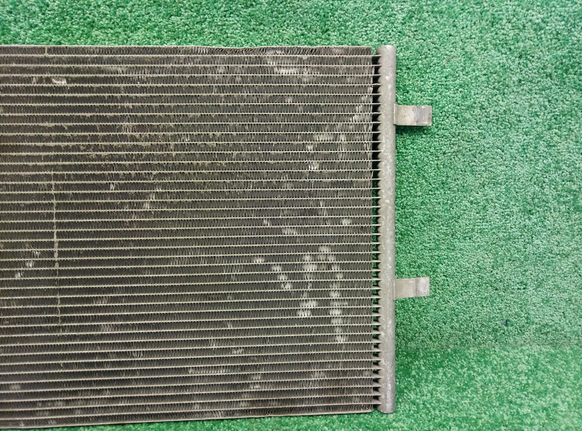 Радиатор кондиционера (конденсер) Ford Focus 2 2005-2008 на Ford Focus 2