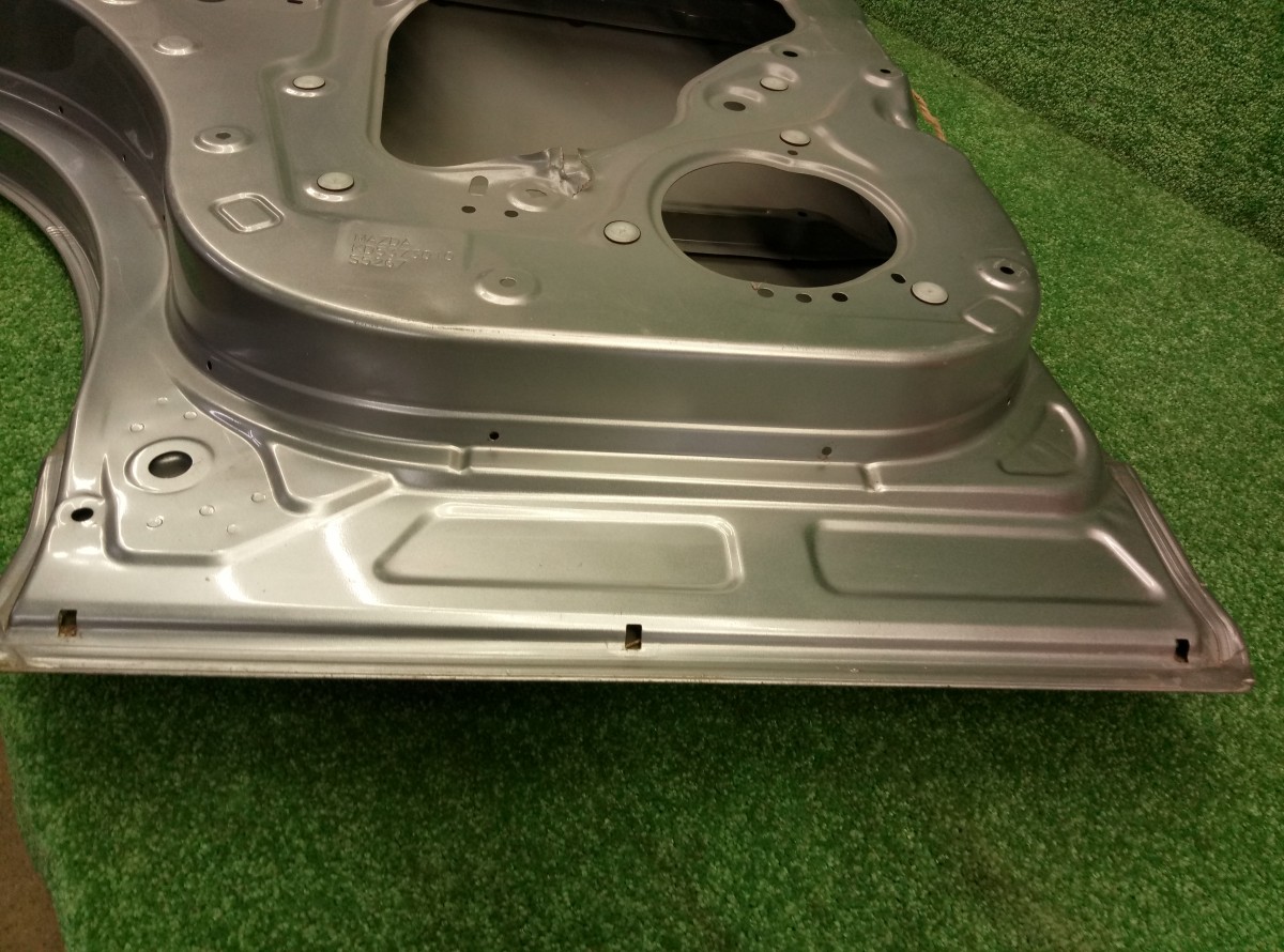 Дверь задняя левая Mazda CX5 (KE) 2011-2015 KD5373010 на Mazda CX5 (KE)