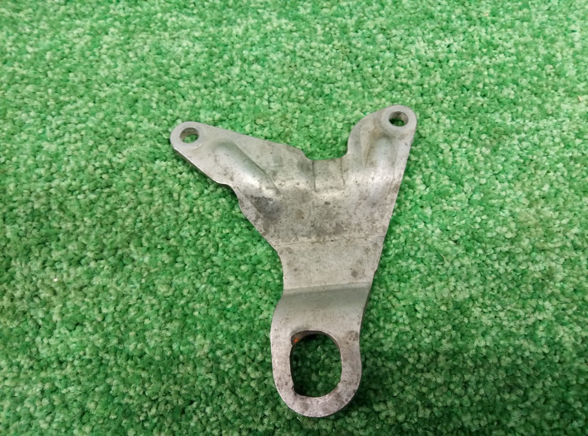 Кронштейн двигателя Volkswagen Jetta 03C103392B на Volkswagen Jetta V