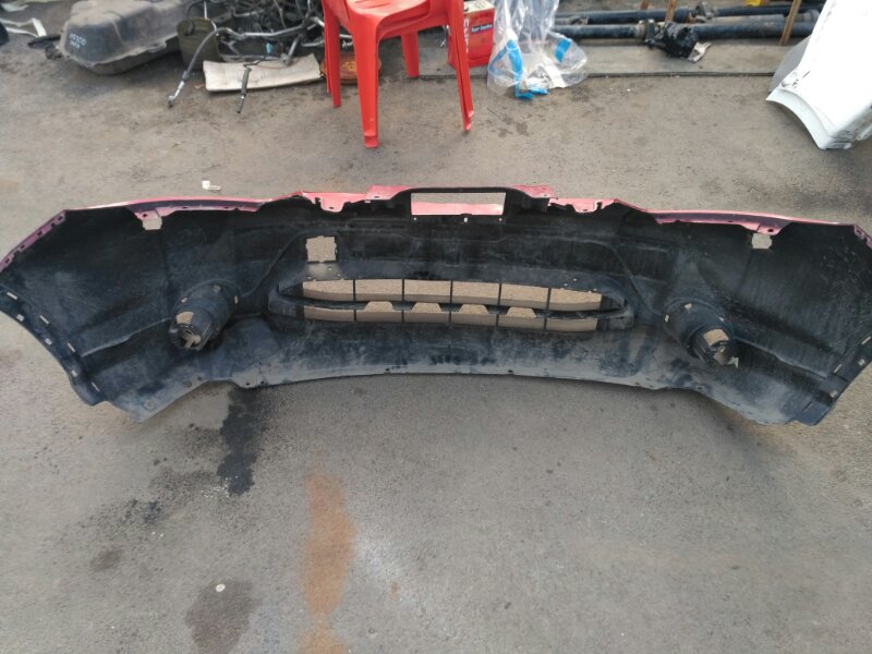 Бампер передний Nissan Qashqai J10 2006-2010 на Nissan Qashqai J10