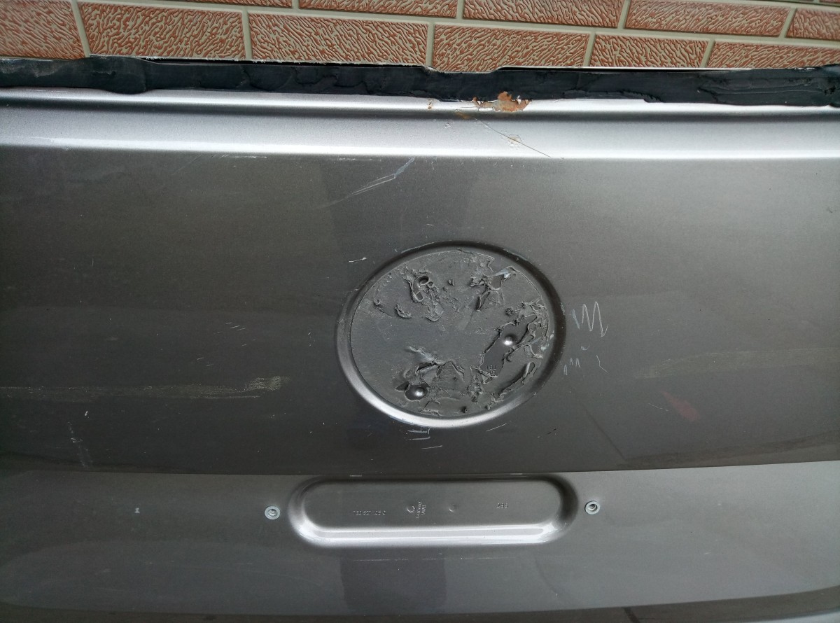 Крышка багажника VW Transporter T6     7E0827105C на Volkswagen Caddy 3