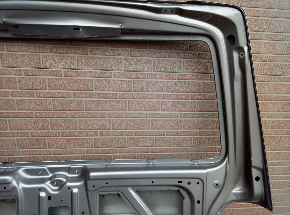 Крышка багажника VW Transporter T6     7E0827105C на Volkswagen Caddy 3