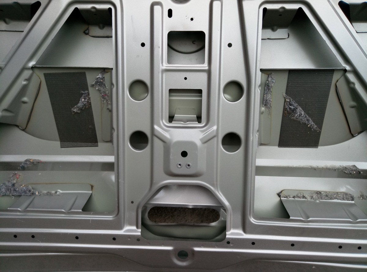 Крышка багажника VW Transporter T6     7E0827105C на Volkswagen Caddy 3