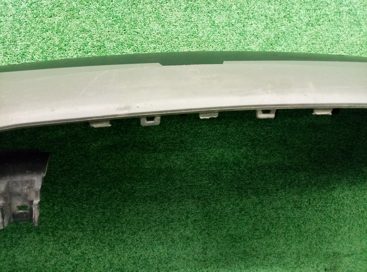 Бампер задний Land Rover Discovery  LR083023 на Land Rover Discovery 3