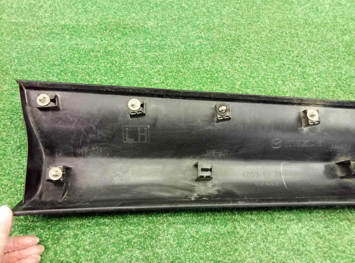 Накладка двери передней левой Mazda CX5 (KE) 2011-2015 KD5351RB на Mazda CX5 (KE)