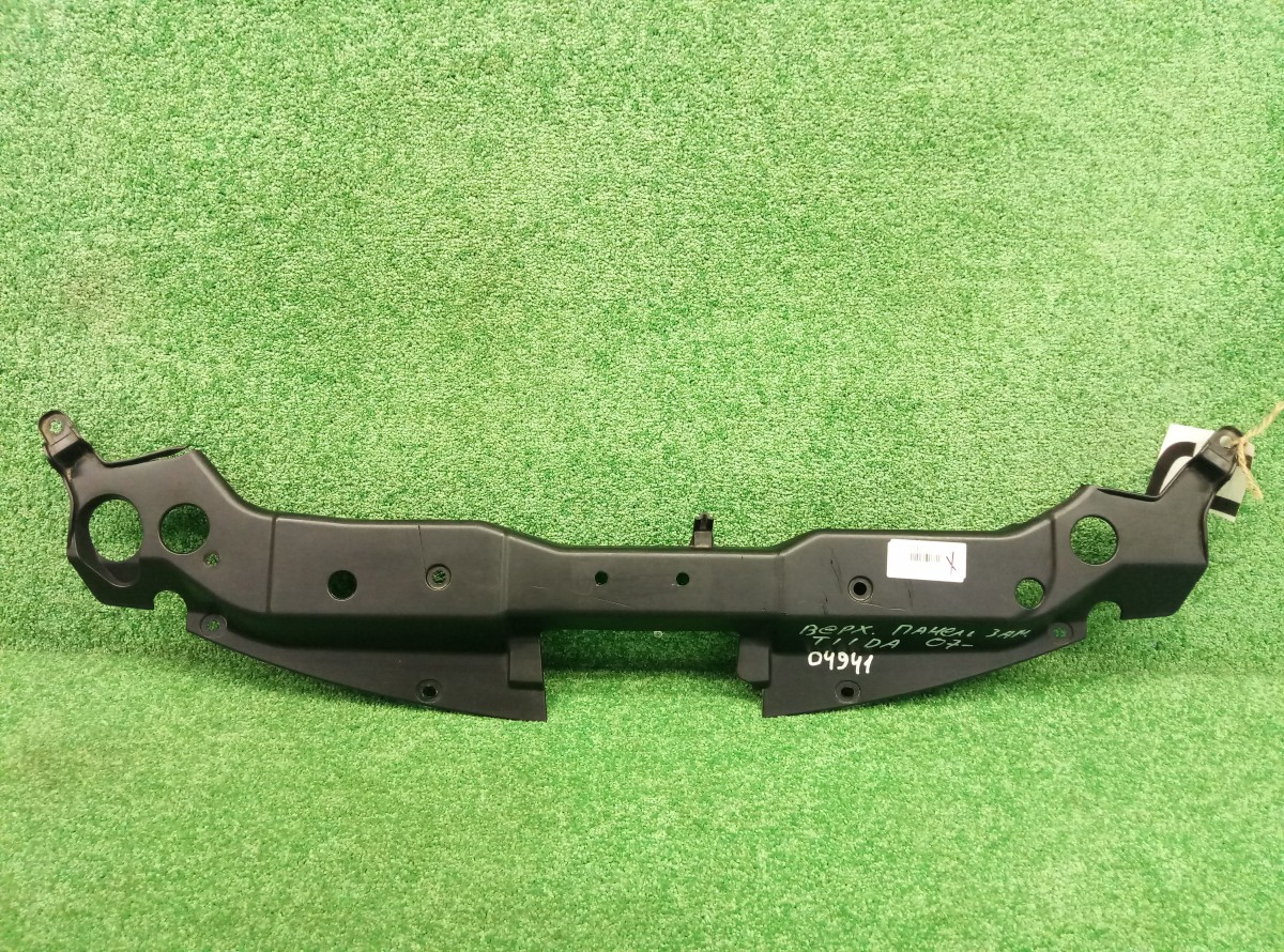 Панель передняя Nissan Tiida C11 2004-2012 42322EM30A на Nissan Tiida C11