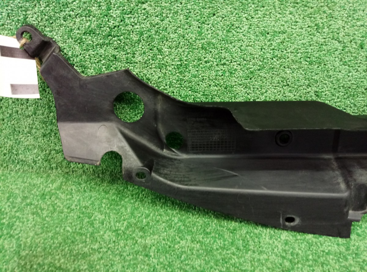 Панель передняя Nissan Tiida C11 2004-2012 42322EM30A на Nissan Tiida C11