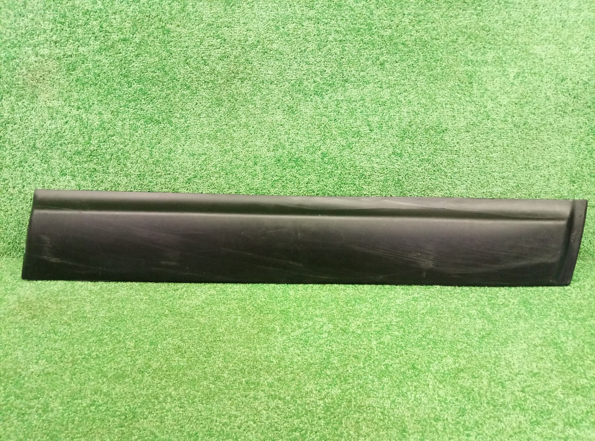 Накладка двери передней правой Nissan Qashqai J10 2007-2012 80870BR01A на Nissan Qashqai J10