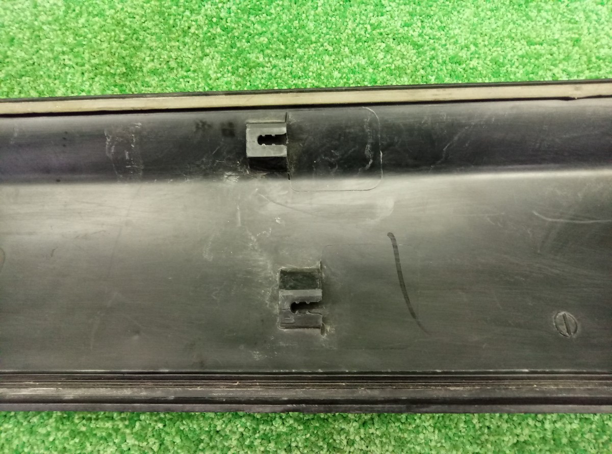 Накладка двери передней правой Nissan Qashqai J10 2007-2012 80870BR01A на Nissan Qashqai J10