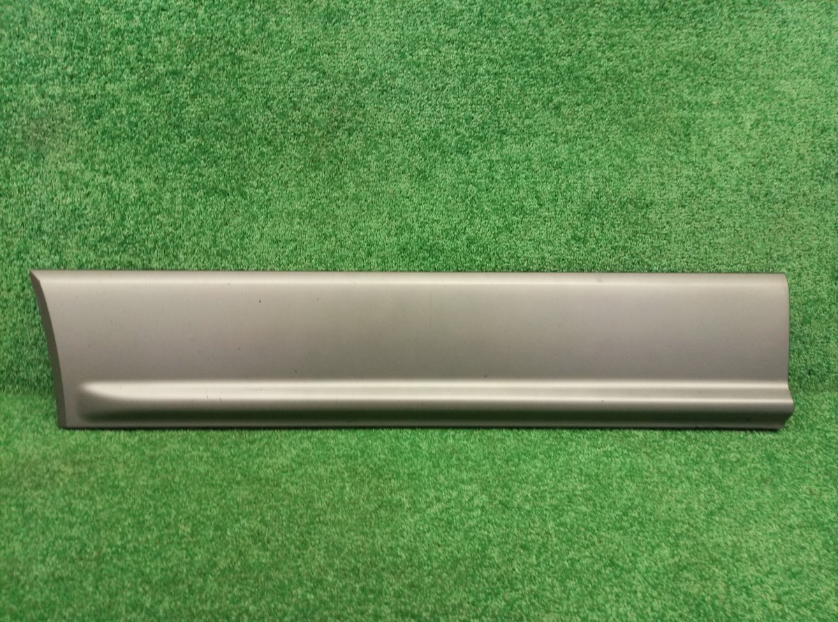 Накладка двери Hyundai передней левой Starex  2008-2013 87773-4H000 на Hyundai ix55 