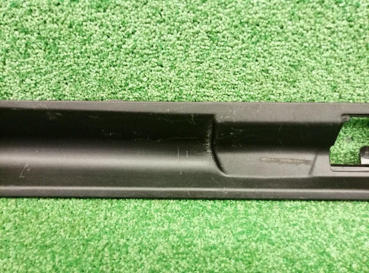 Накладка замка багажника Toyota Land Cruiser Prado 150 2009-2013 5217960050 на Toyota Land Cruiser Prado 150