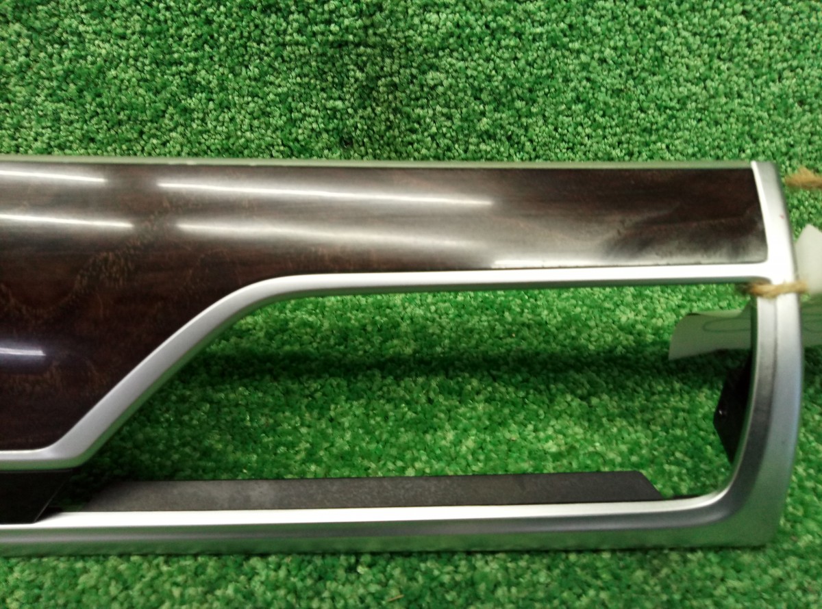 Накладка декоративная BMW 7-Series F01,F02,F04 2008-2012 на BMW 7-Series F01,F02,F04