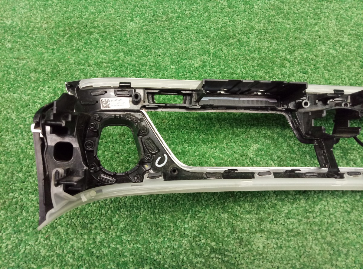 Накладка декоративная BMW 7-Series F01,F02,F04 2008-2012 на BMW 7-Series F01,F02,F04