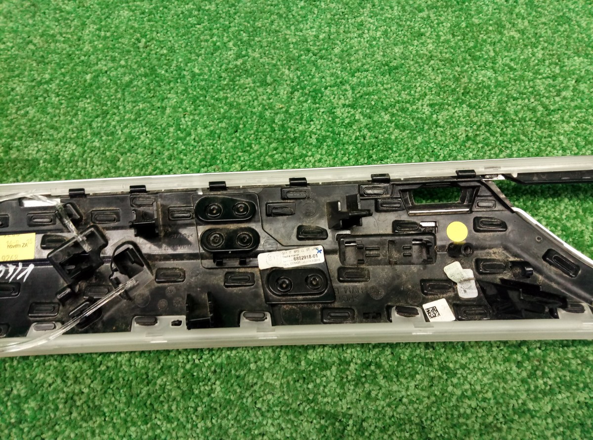 Накладка декоративная BMW 7-Series F01,F02,F04 2008-2012 на BMW 7-Series F01,F02,F04
