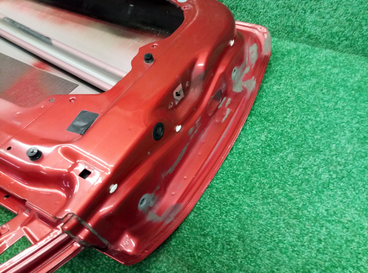 Дверь передняя правая Ford Focus 2 2005-2008 купэ 1505764 на Ford Focus 2