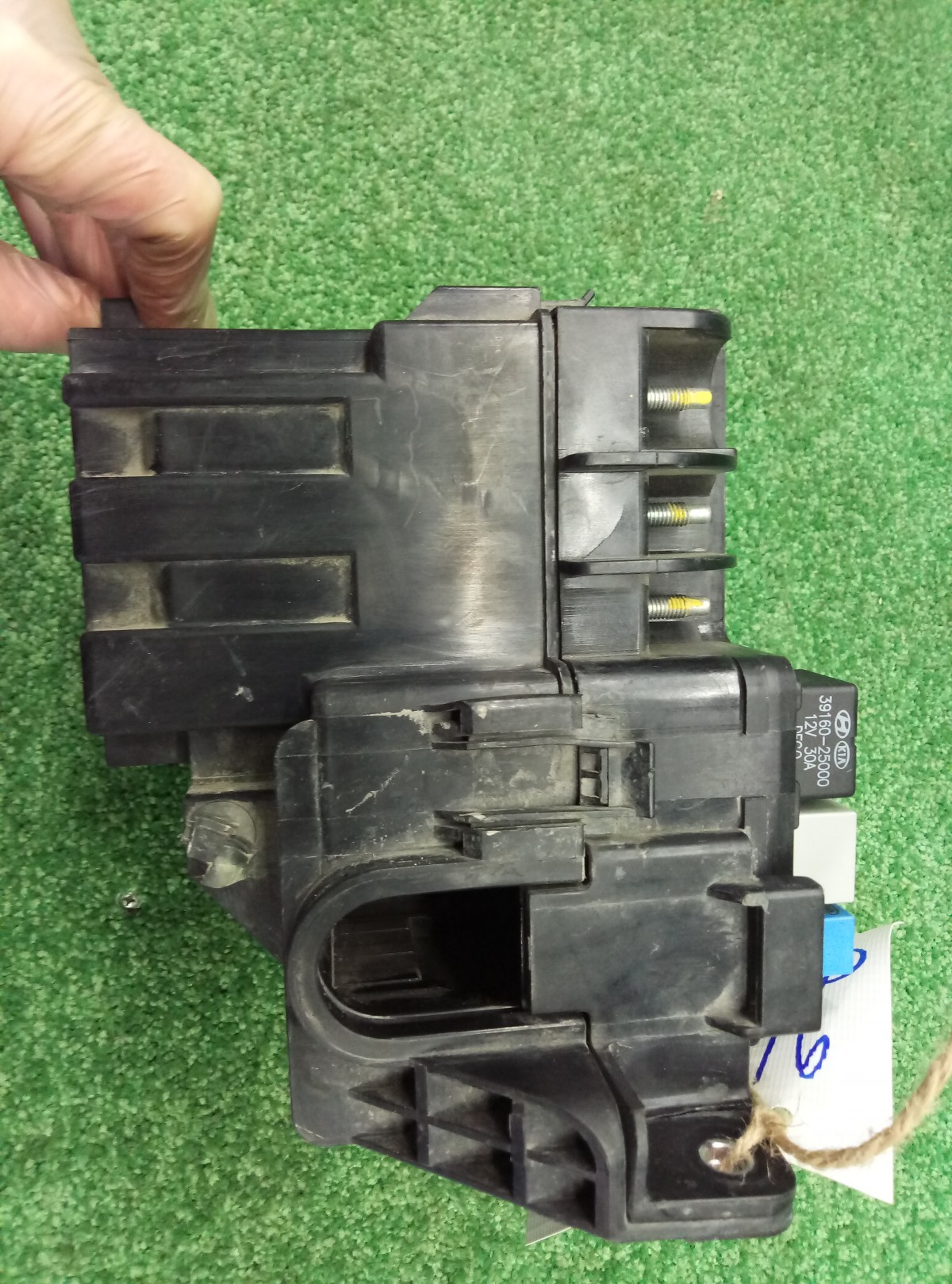 Блок предохранителей Hyundai Elantra HD 2006   919502H020 на Hyundai Elantra IV (HD)