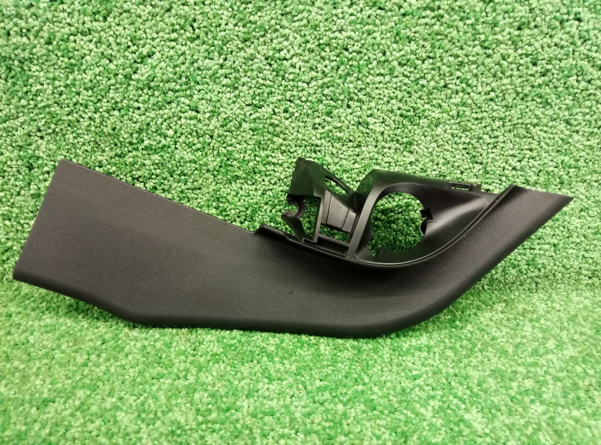 Крышка зеркала внутренняя передняя левая Ford Focus 2 4M51A23409A КУПЭ на Ford Focus 2