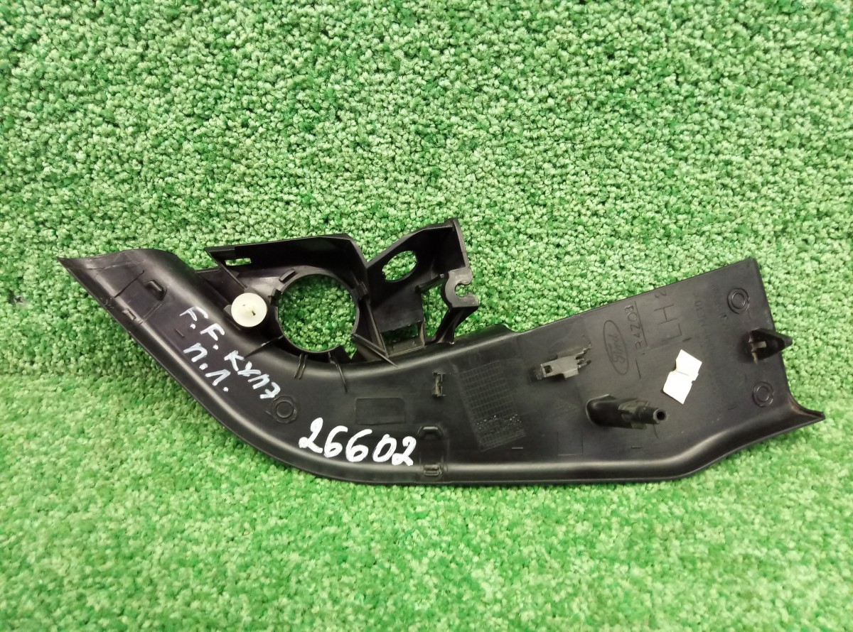 Крышка зеркала внутренняя передняя левая Ford Focus 2 4M51A23409A КУПЭ на Ford Focus 2