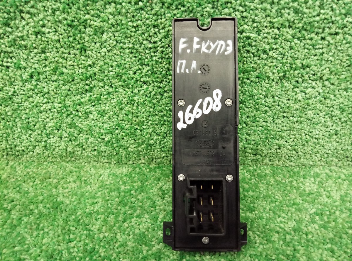 Блок управления стеклоподъёмниками Ford Focus 2 2008 7M5T14529DA КУПЭ на Ford Focus 2