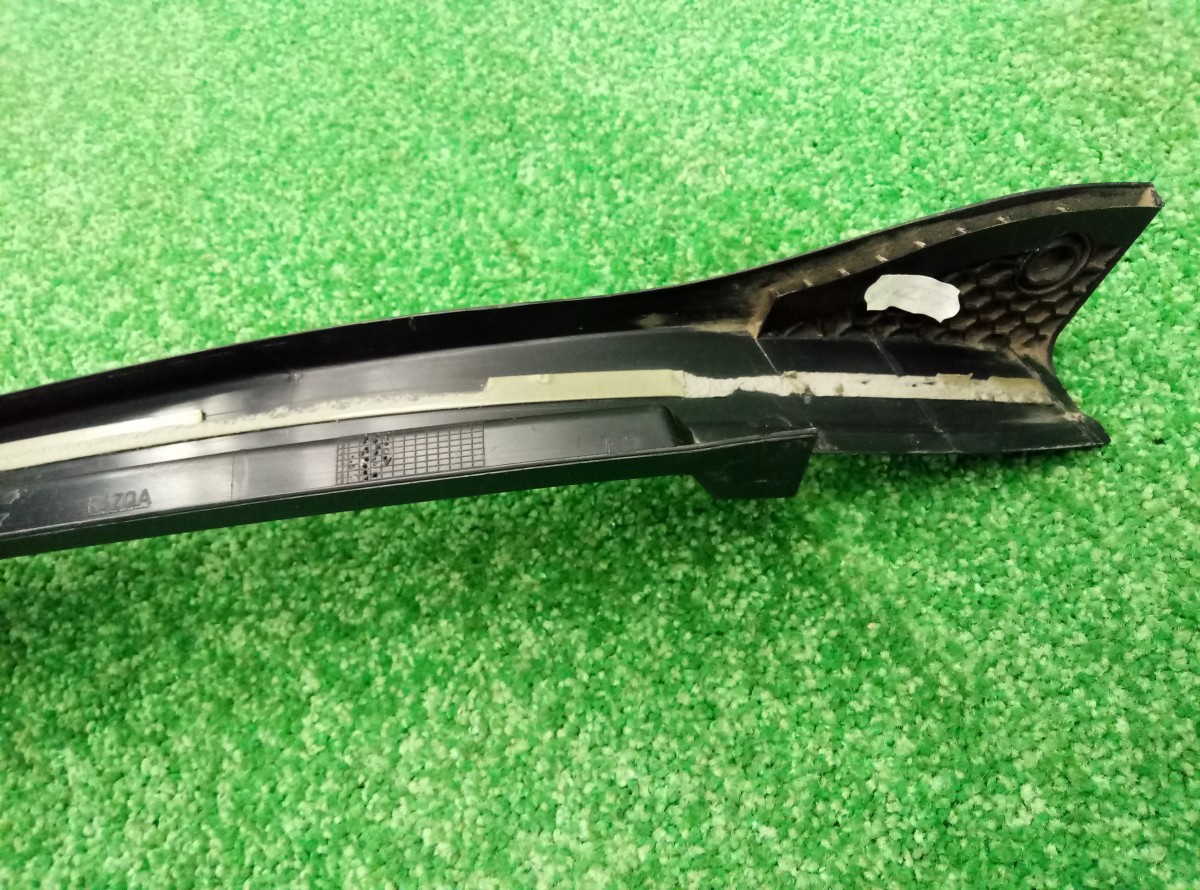 Накладка двери Ford Focus 2005-2008 4M51B201A19AF передняя левая КУПЭ на Ford Focus 2