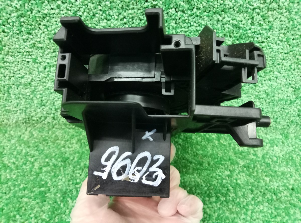 Шлейф рулевой Ford Focus II 2008-2011 4M5T14A664AB на Ford Focus 2