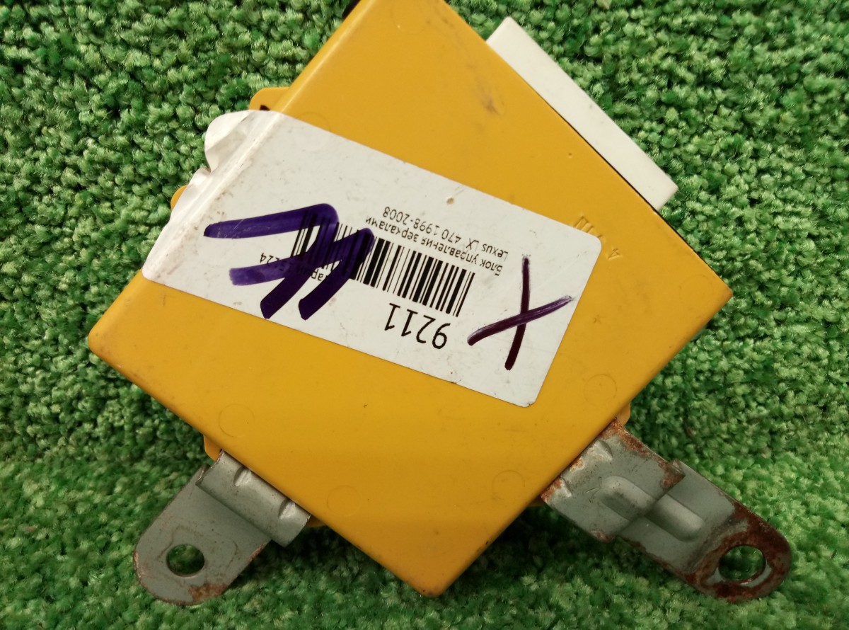 Блок управления зеркалами Lexus LX470  1998-2002 89430-60020 на Lexus LX 