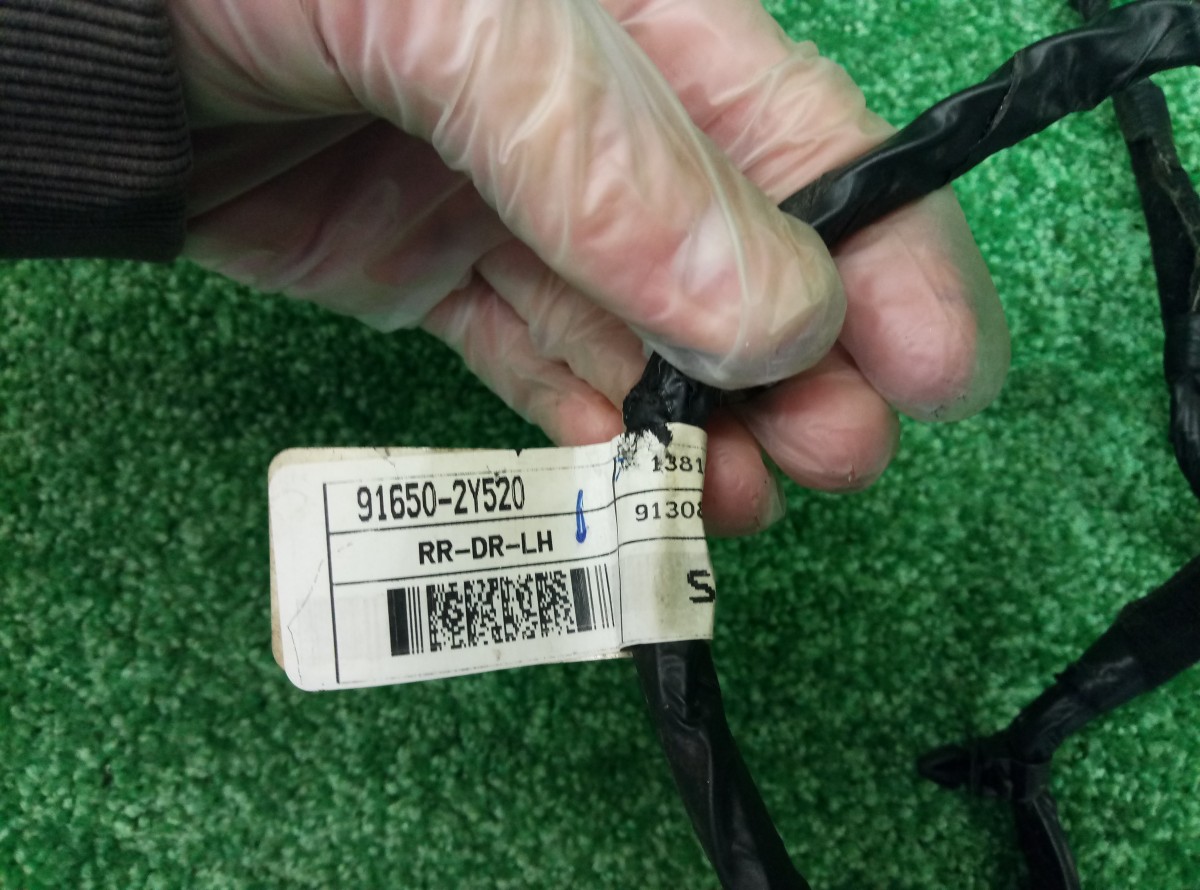 Проводка двери коса левая задняя  Hyundai IX35 2013-2015 916502Y520  на Hyundai ix35 