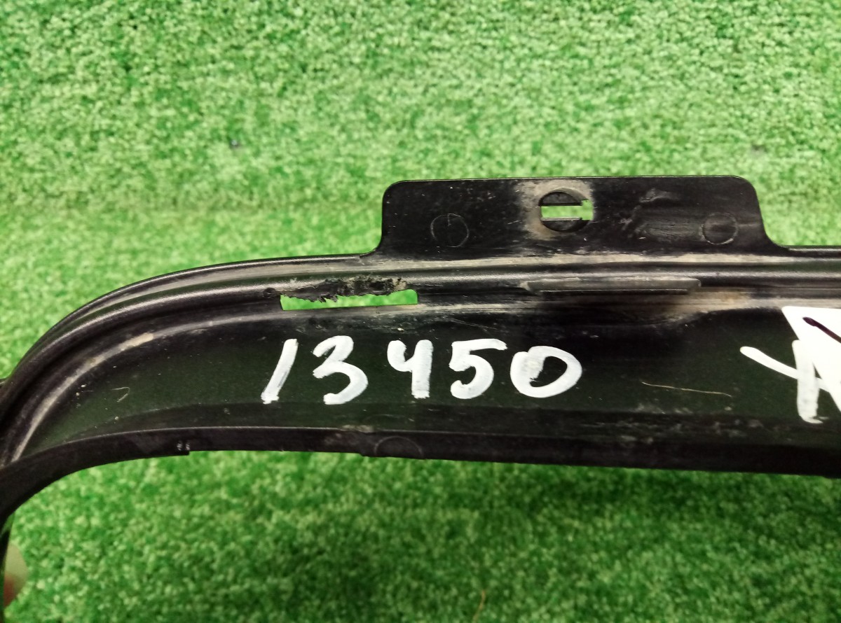 Накладка ПТФ в бампер правая BMW X5 E70 2006-2010  51117175486 на BMW X5 E70
