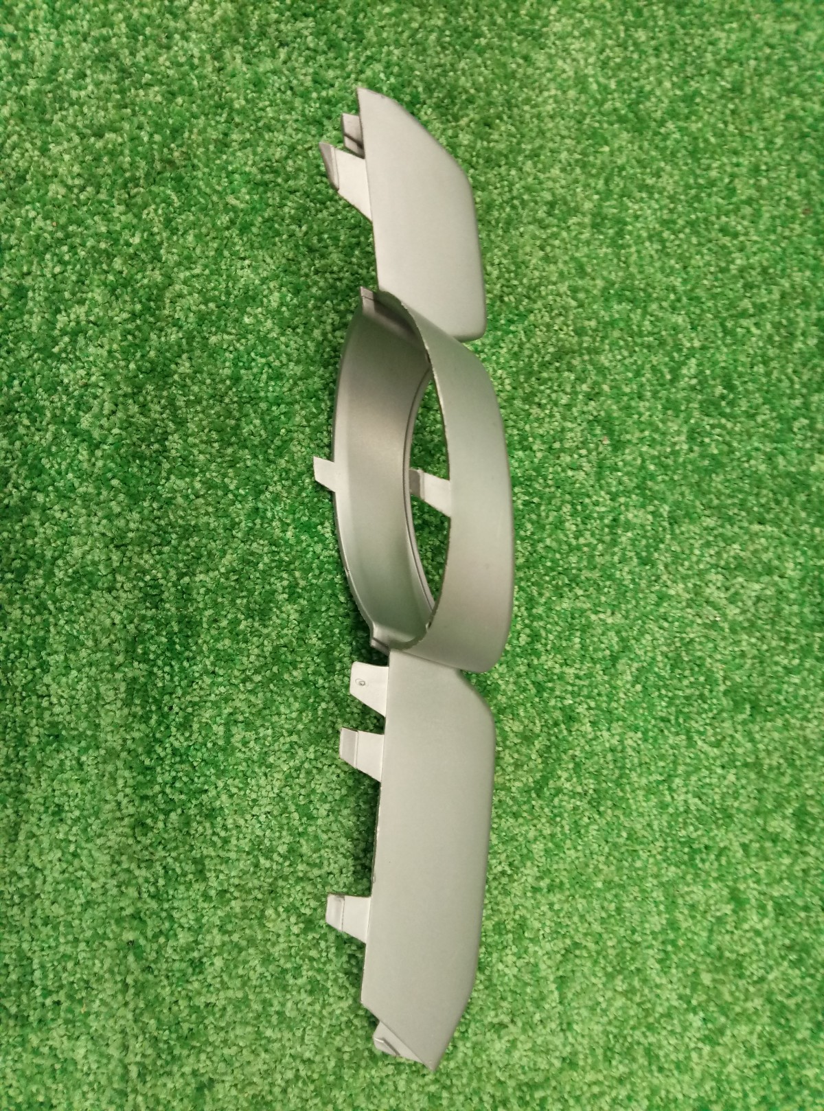 Решетка в бампер левая BMW X6 E71 2007-2014  51117188385 Оригинал на BMW X6 E71