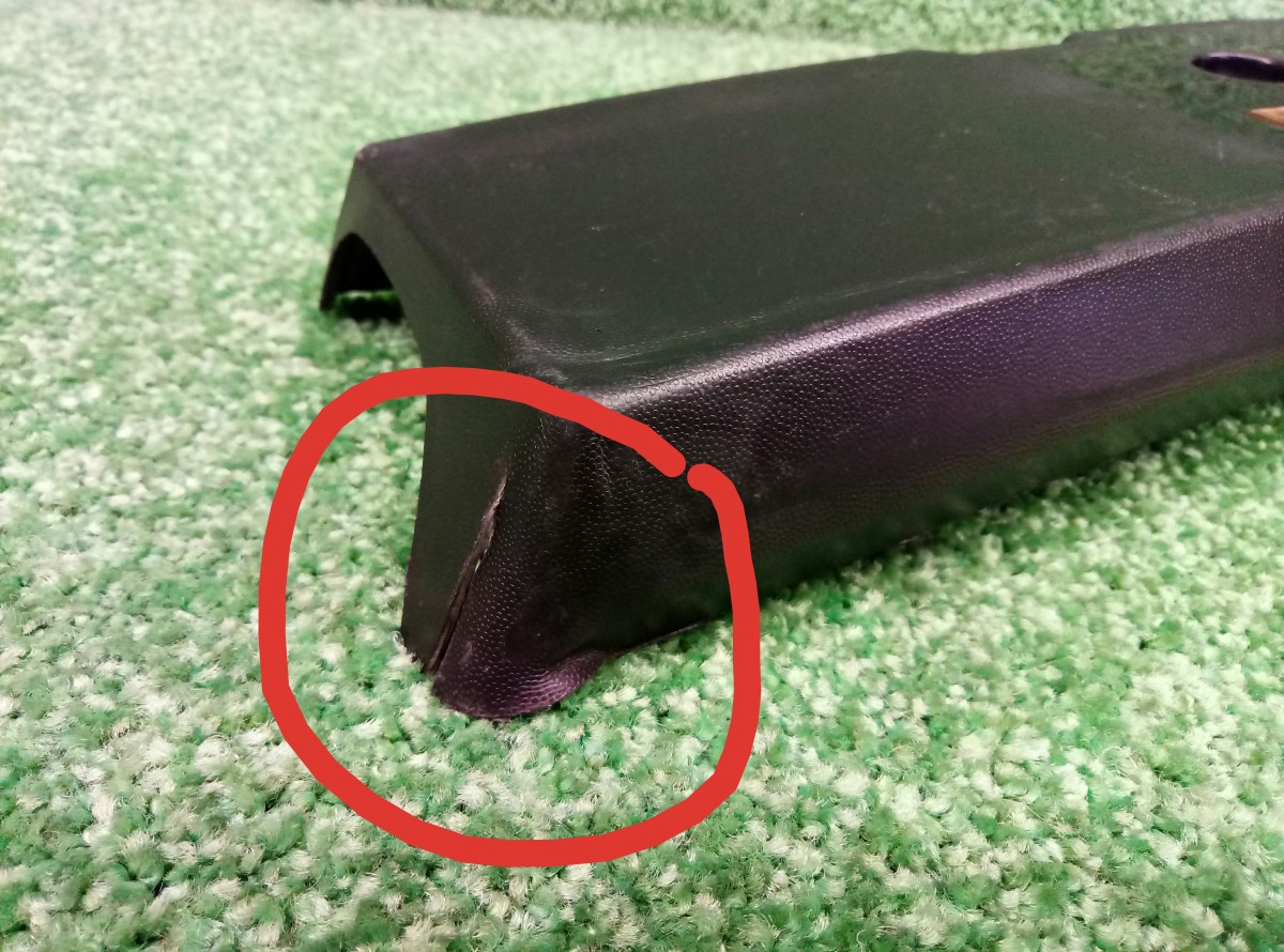 Накладка переднего бампера под номер Subaru Tribeca 2004-2007 57751XA04A на Subaru Tribeca 