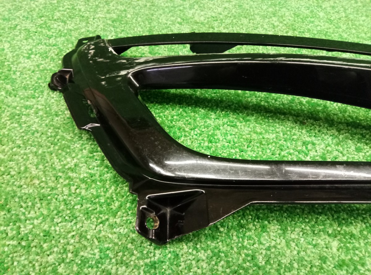 Решетка в бампер правая Kia Optima 3 2010-2014 51117200699 на Kia Optima 3