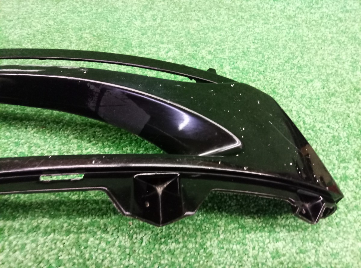 Решетка в бампер правая Kia Optima 3 2010-2014 51117200699 на Kia Optima 3