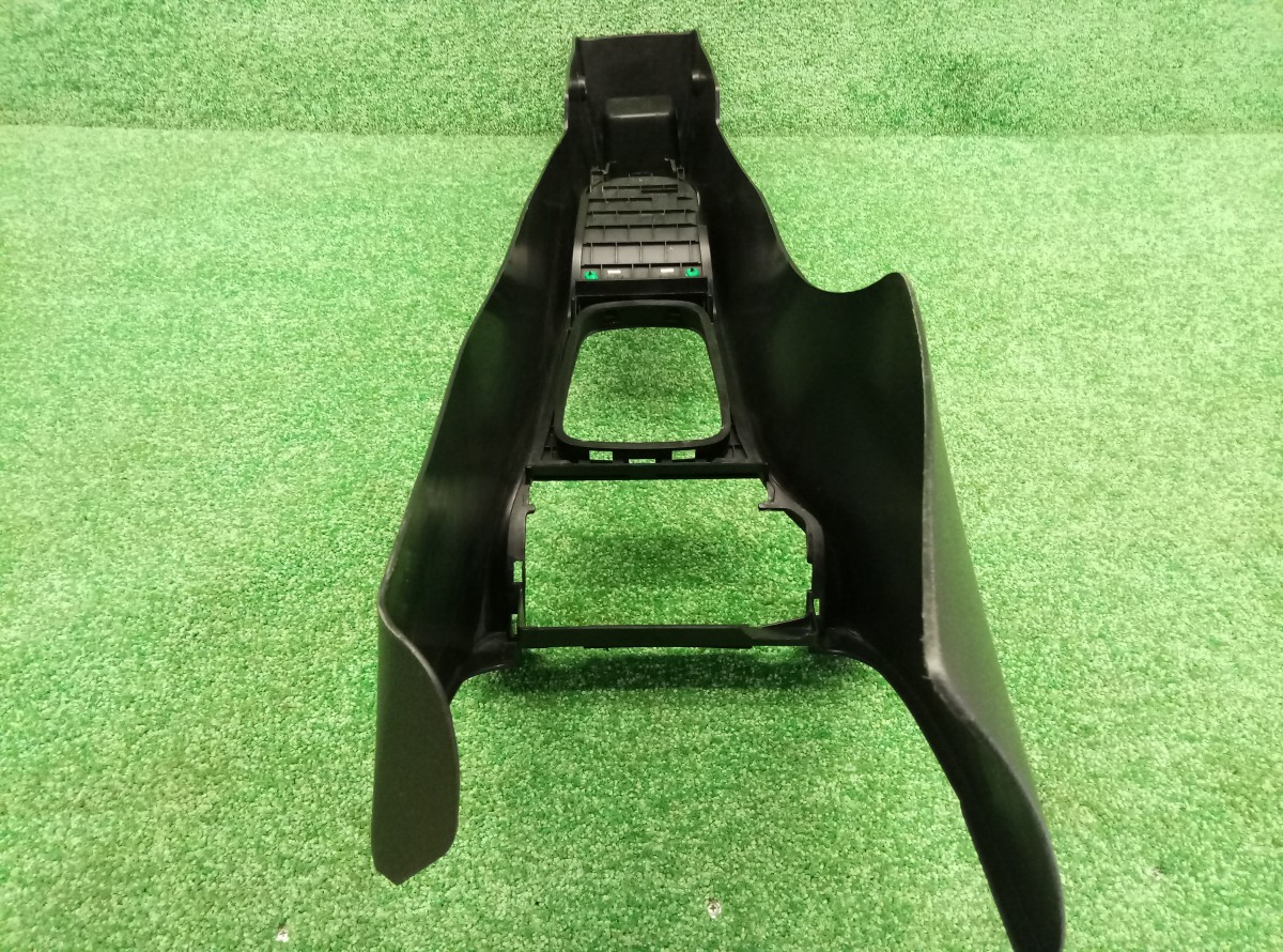 Консоль центральная Opel Astra G 1998-2009 09153515 на Opel Astra G