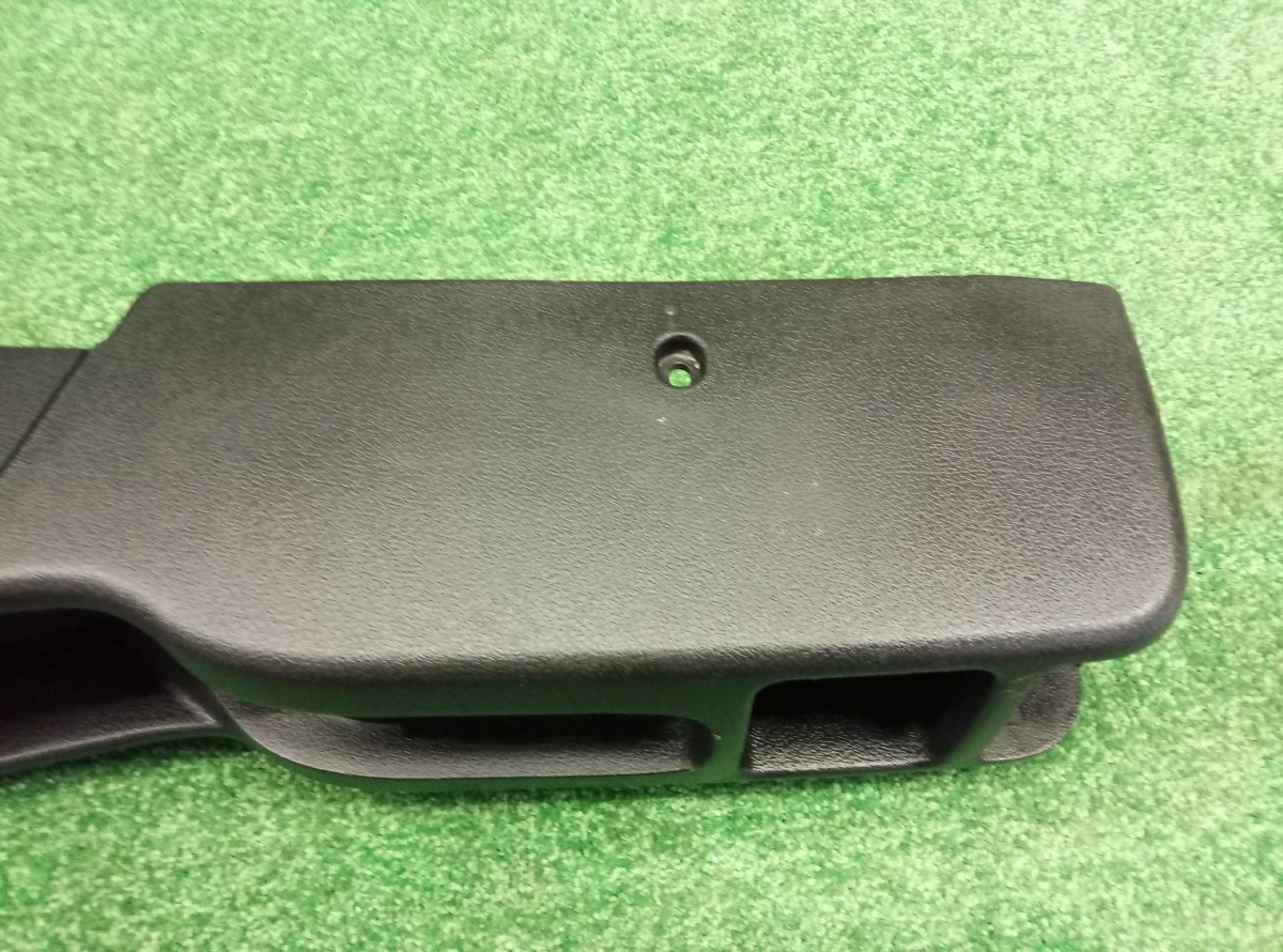 Консоль центральная Opel Astra G 1998-2009 09153515 на Opel Astra G