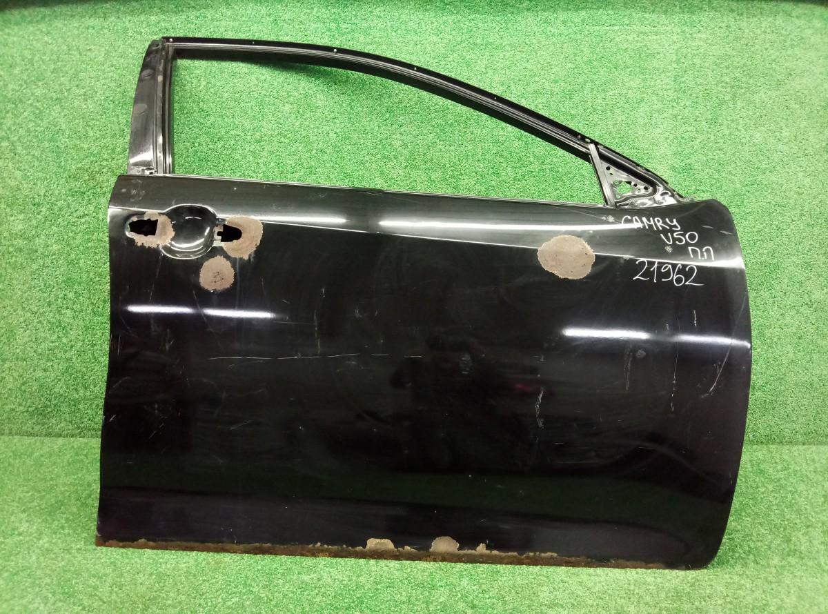 Дверь передняя правая Toyota Camry V50 2011-2017 аналог   6700106230 на Toyota Camry V50