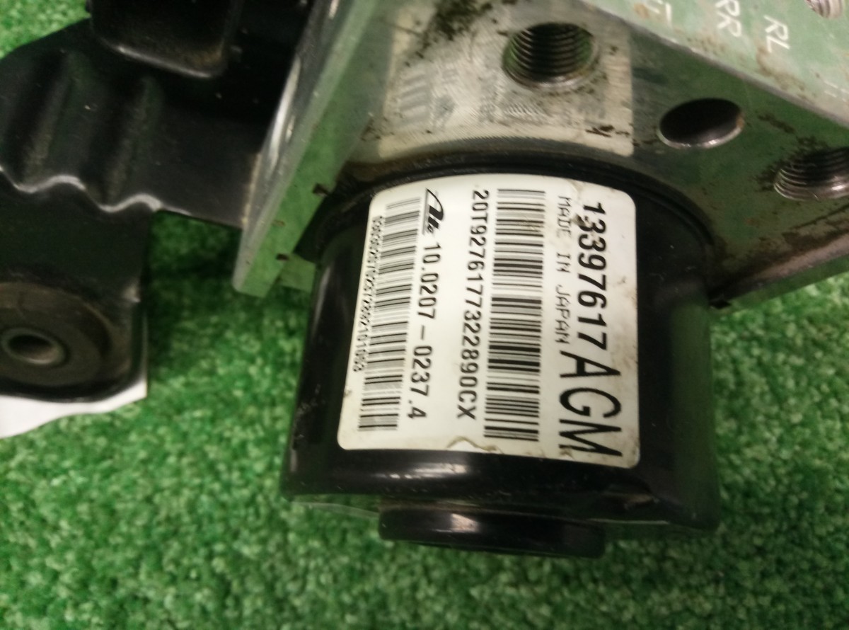 Блок ABS (насос) Chevrolet Cruze 2009-2013 13397617 на Chevrolet Cruze