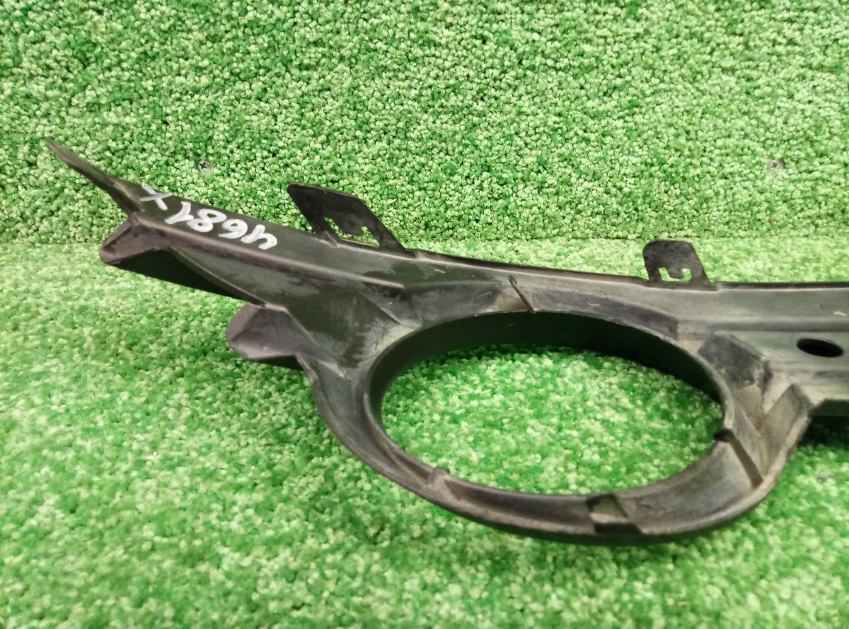 Решетка в бампер левая Opel Corsa D  2010-2014 475498858 на Opel Corsa D 