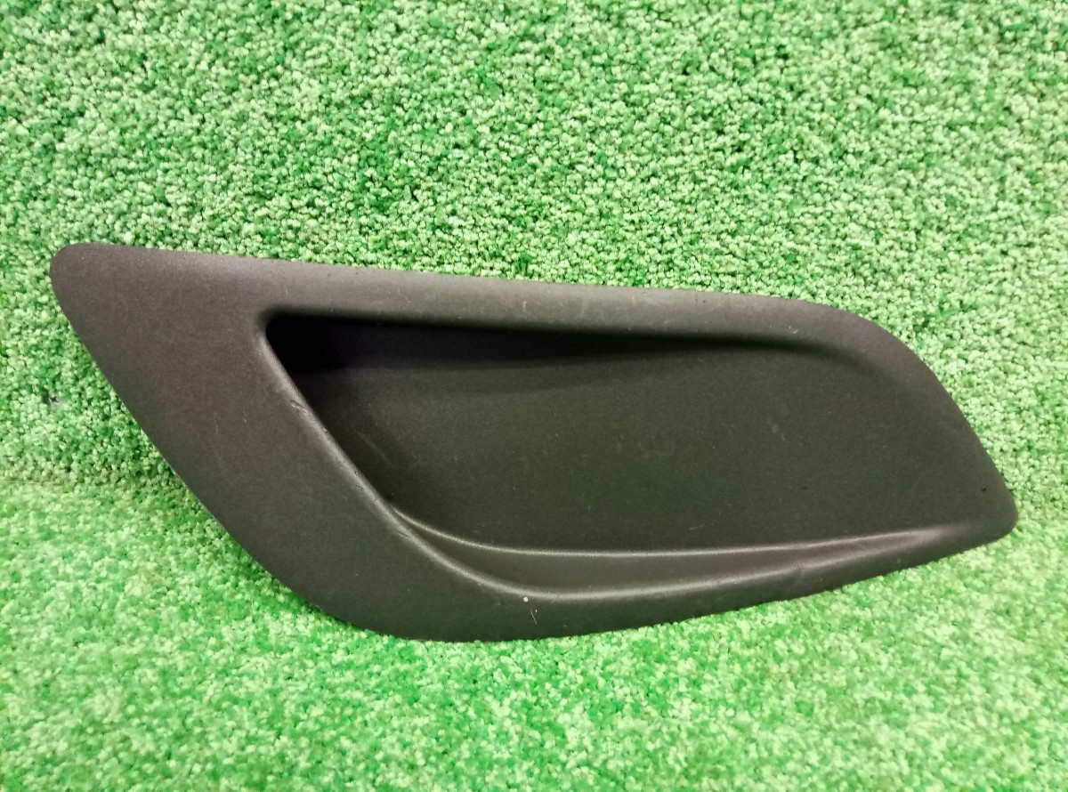 Решетка в бампер левая Ford Focus 2 2005-2008 8M5119953 на Ford Focus 2