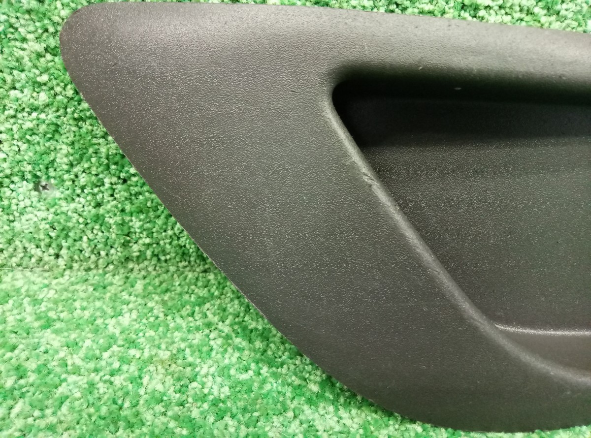 Решетка в бампер левая Ford Focus 2 2005-2008 8M5119953 на Ford Focus 2